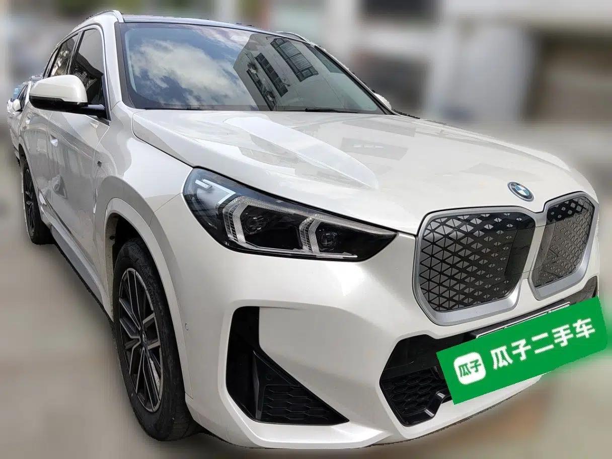 BMW iX1 2023 eDrive25L M Sport Package — миниатюра 3
