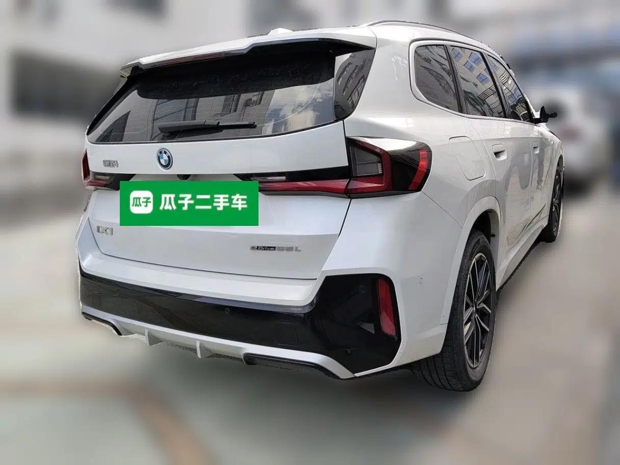 BMW iX1 2023 eDrive25L M Sport Package — миниатюра 6