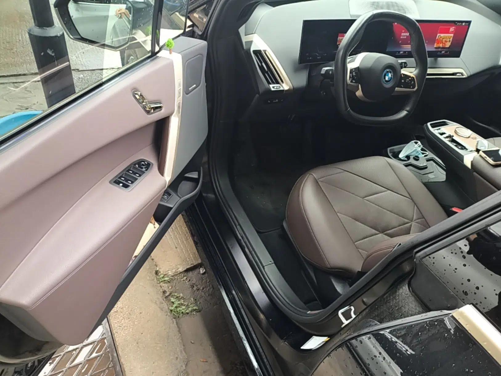 BMW iX 2022 xDrive40 — миниатюра 19