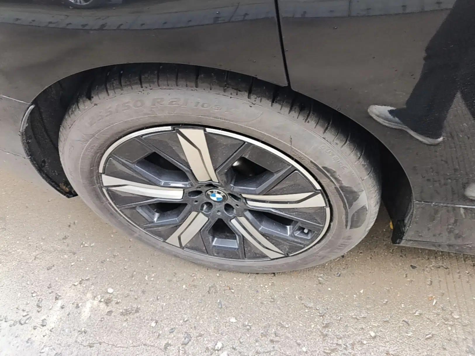 BMW iX 2022 xDrive40 — миниатюра 10