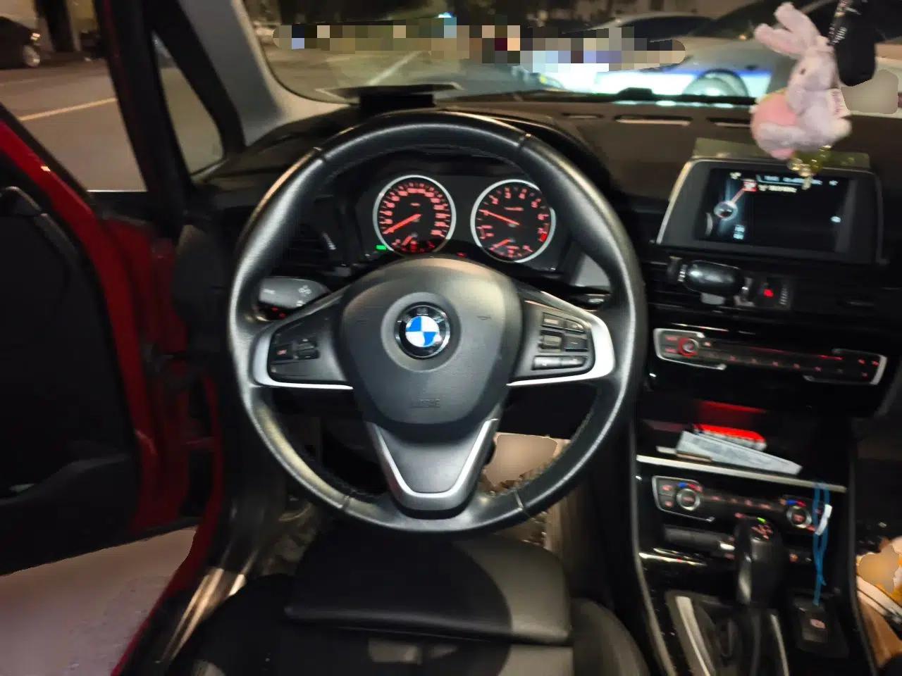 BMW 2 Series Active Tourer 2016 220i Luxury Edition — миниатюра 11