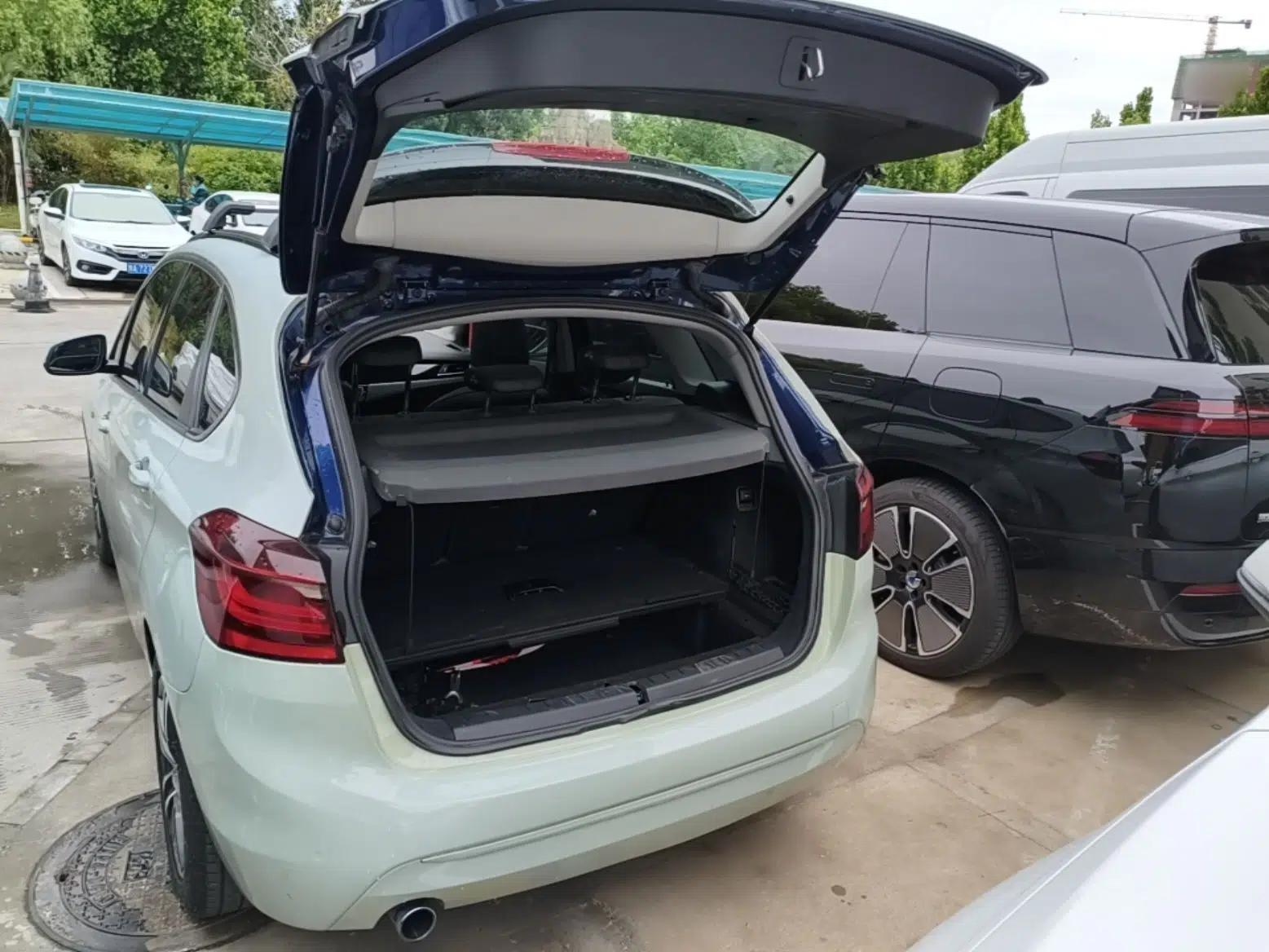 BMW 2 Series Active Tourer 2016 218i Sports Design Package — миниатюра 22