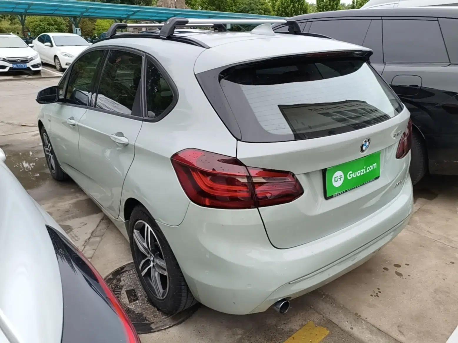 BMW 2 Series Active Tourer 2016 218i Sports Design Package — миниатюра 4