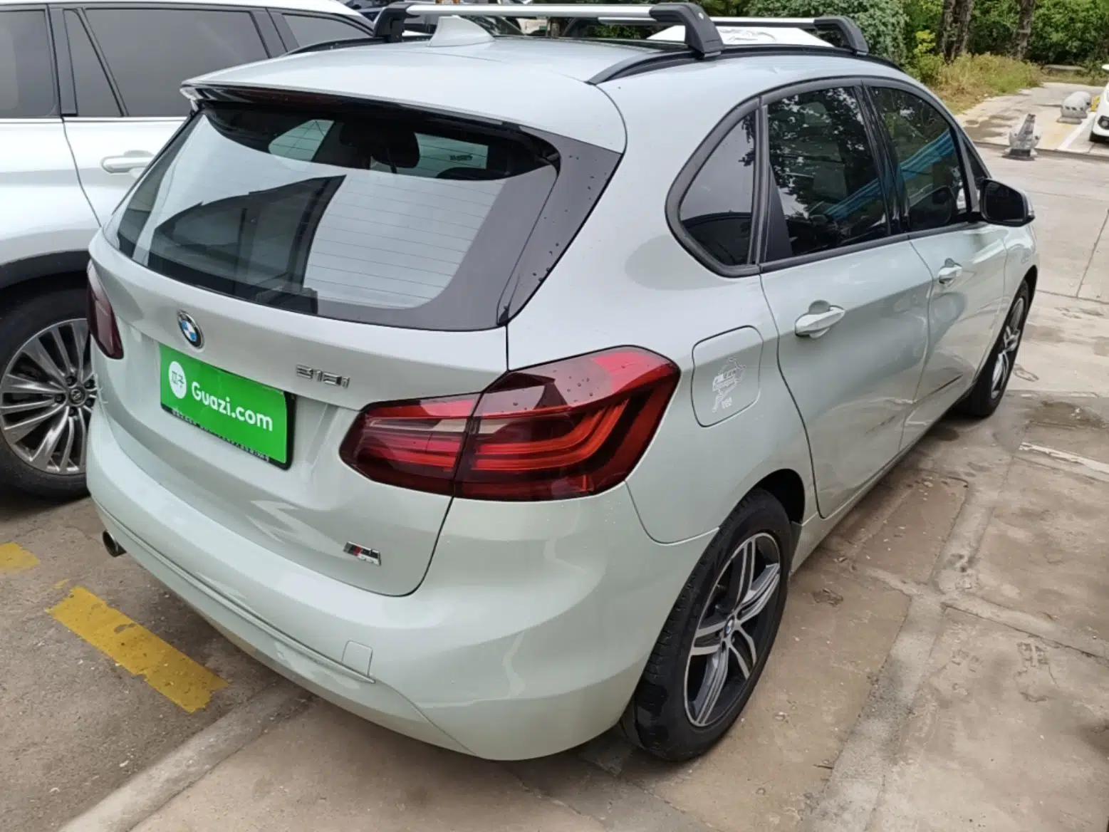 BMW 2 Series Active Tourer 2016 218i Sports Design Package — миниатюра 6