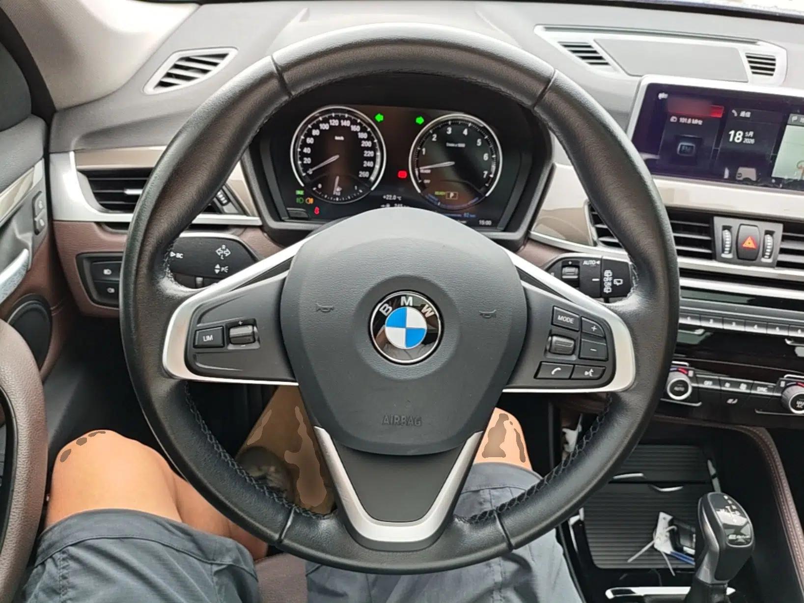 BMW X1 New Energy 2019 xDrive25Le Mileage Upgrade Version — миниатюра 14