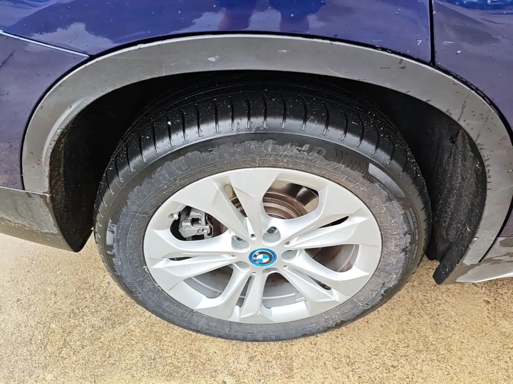BMW X1 New Energy 2019 xDrive25Le Mileage Upgrade Version — миниатюра 10