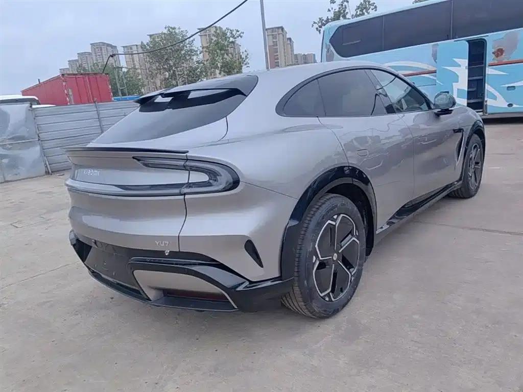 Xiaomi YU7 2025 Model - Long Battery Life Rear-Wheel Drive Edition — миниатюра 7
