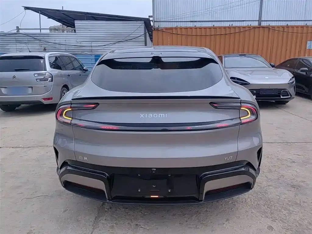 Xiaomi YU7 2025 Model - Long Battery Life Rear-Wheel Drive Edition — миниатюра 6