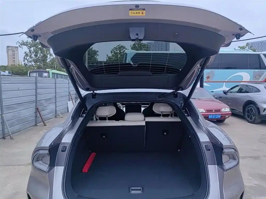 Xiaomi YU7 2025 Model - Long Battery Life Rear-Wheel Drive Edition — миниатюра 19