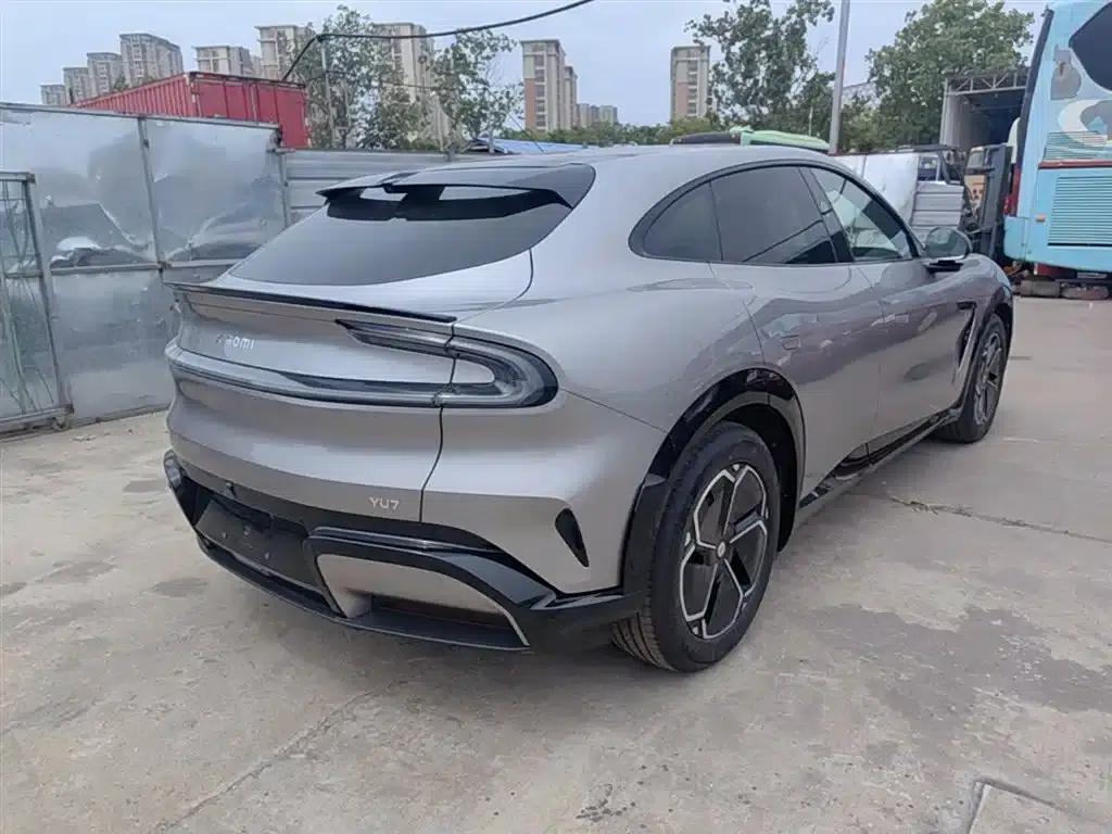 Xiaomi YU7 2025 Model - Long Battery Life Rear-Wheel Drive Edition — миниатюра 7