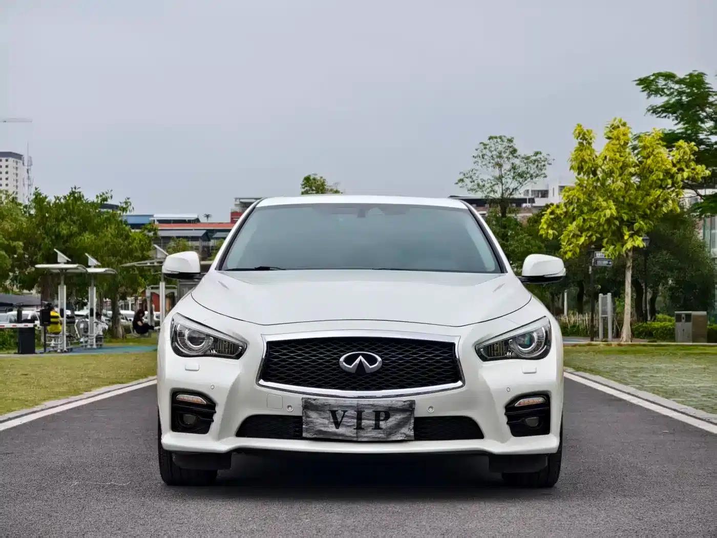 Infiniti Q50L 2015 2.0T Sport Edition — миниатюра 2