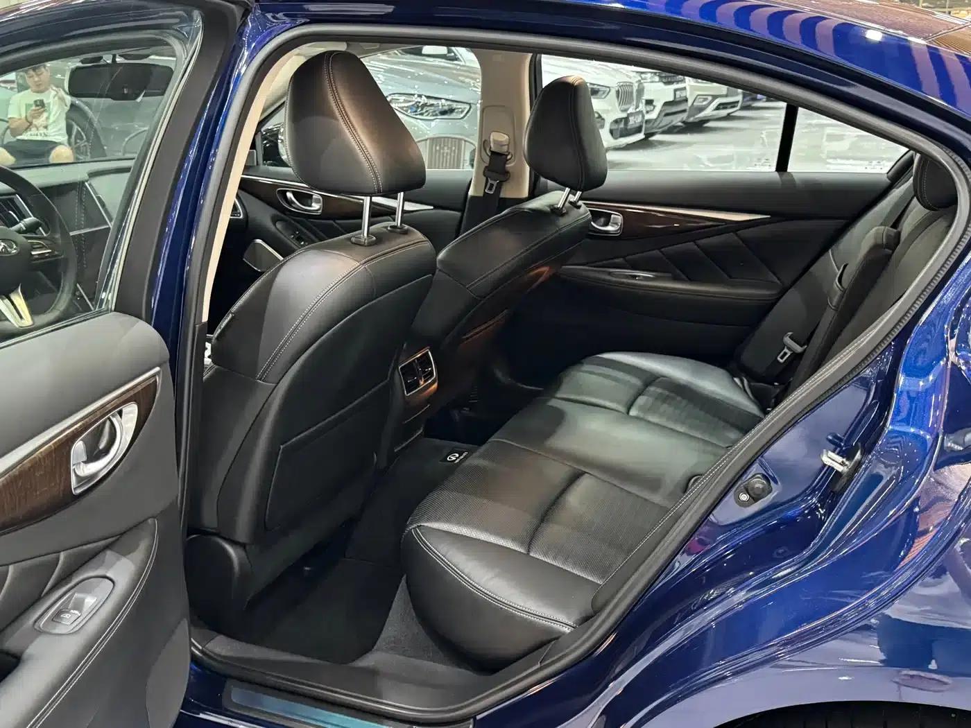 Infiniti Q50L 2018 2.0T Luxury Sport Edition (China VI Emission Standard) — миниатюра 21