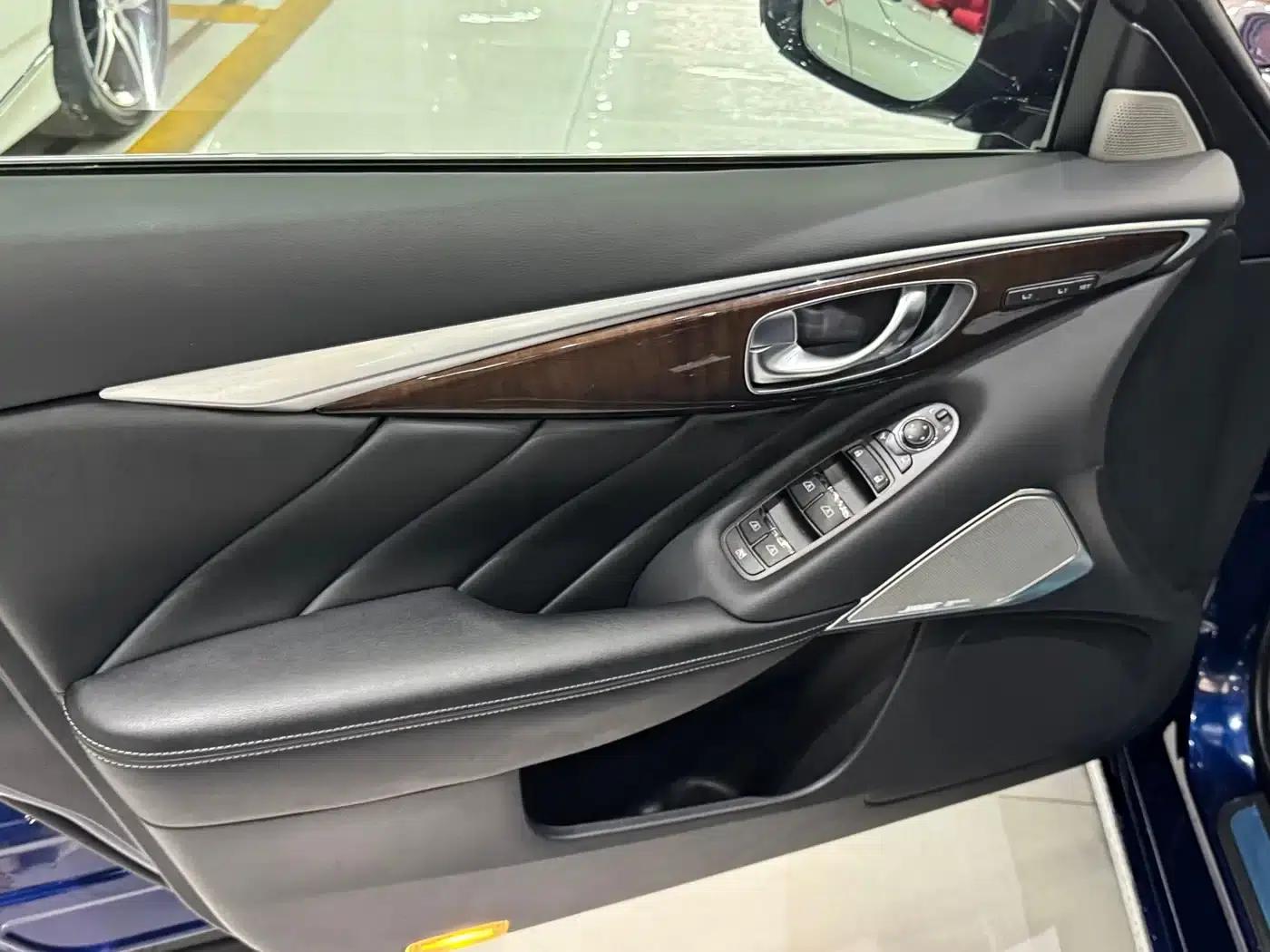 Infiniti Q50L 2018 2.0T Luxury Sport Edition (China VI Emission Standard) — миниатюра 28