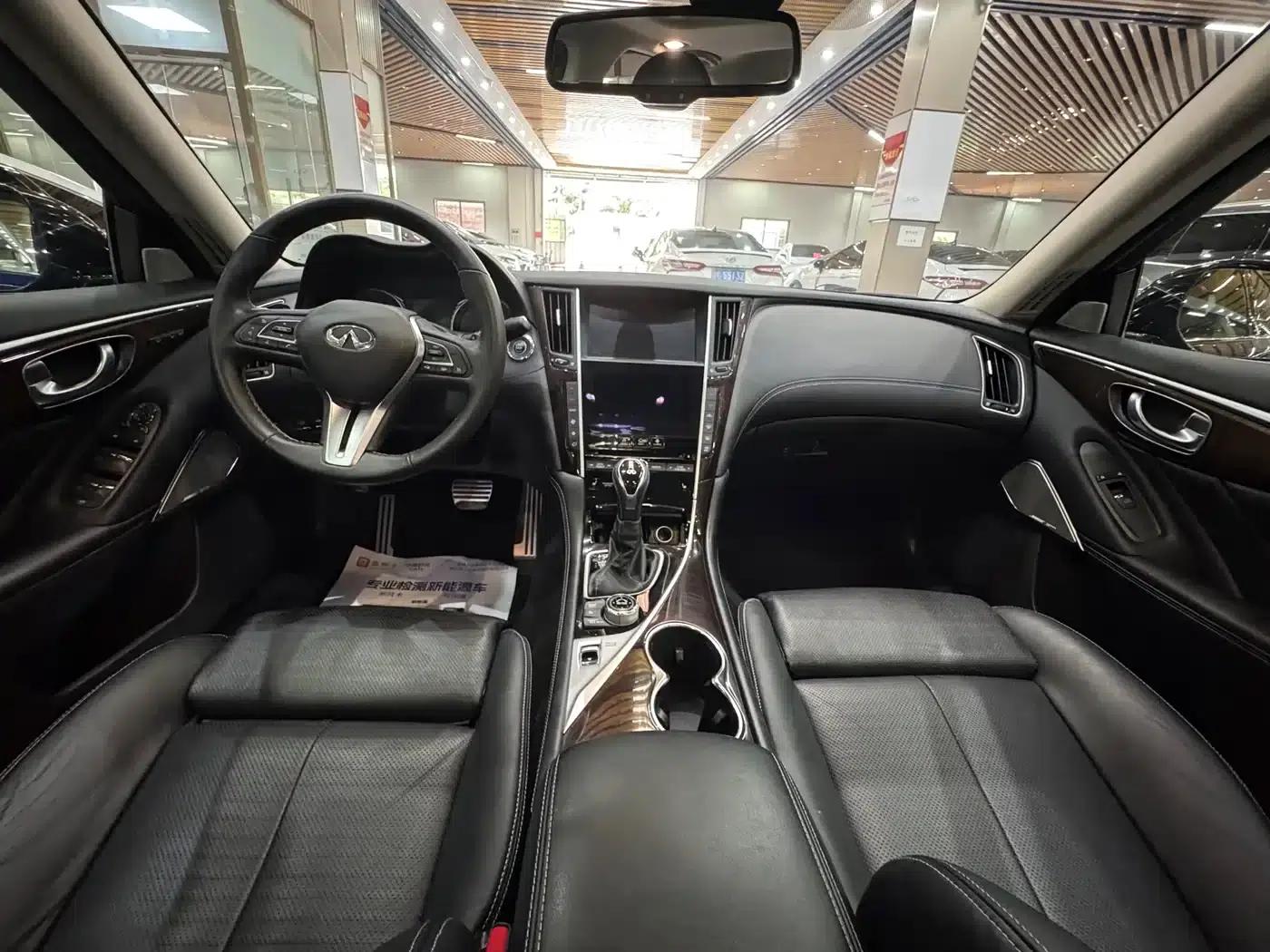 Infiniti Q50L 2018 2.0T Luxury Sport Edition (China VI Emission Standard) — миниатюра 32