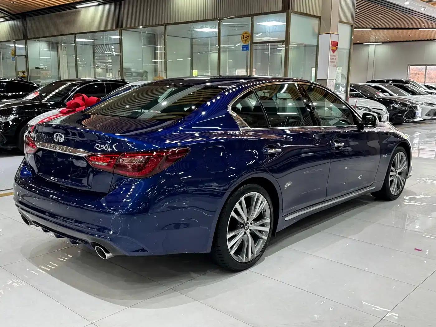 Infiniti Q50L 2018 2.0T Luxury Sport Edition (China VI Emission Standard) — миниатюра 6