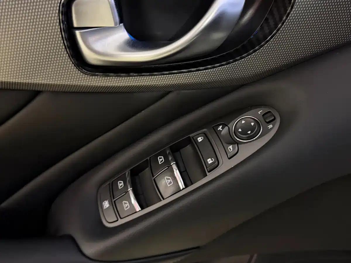 Infiniti Q50L 2018 2.0T Enjoy Edition (National V Emission Standard) — миниатюра 8