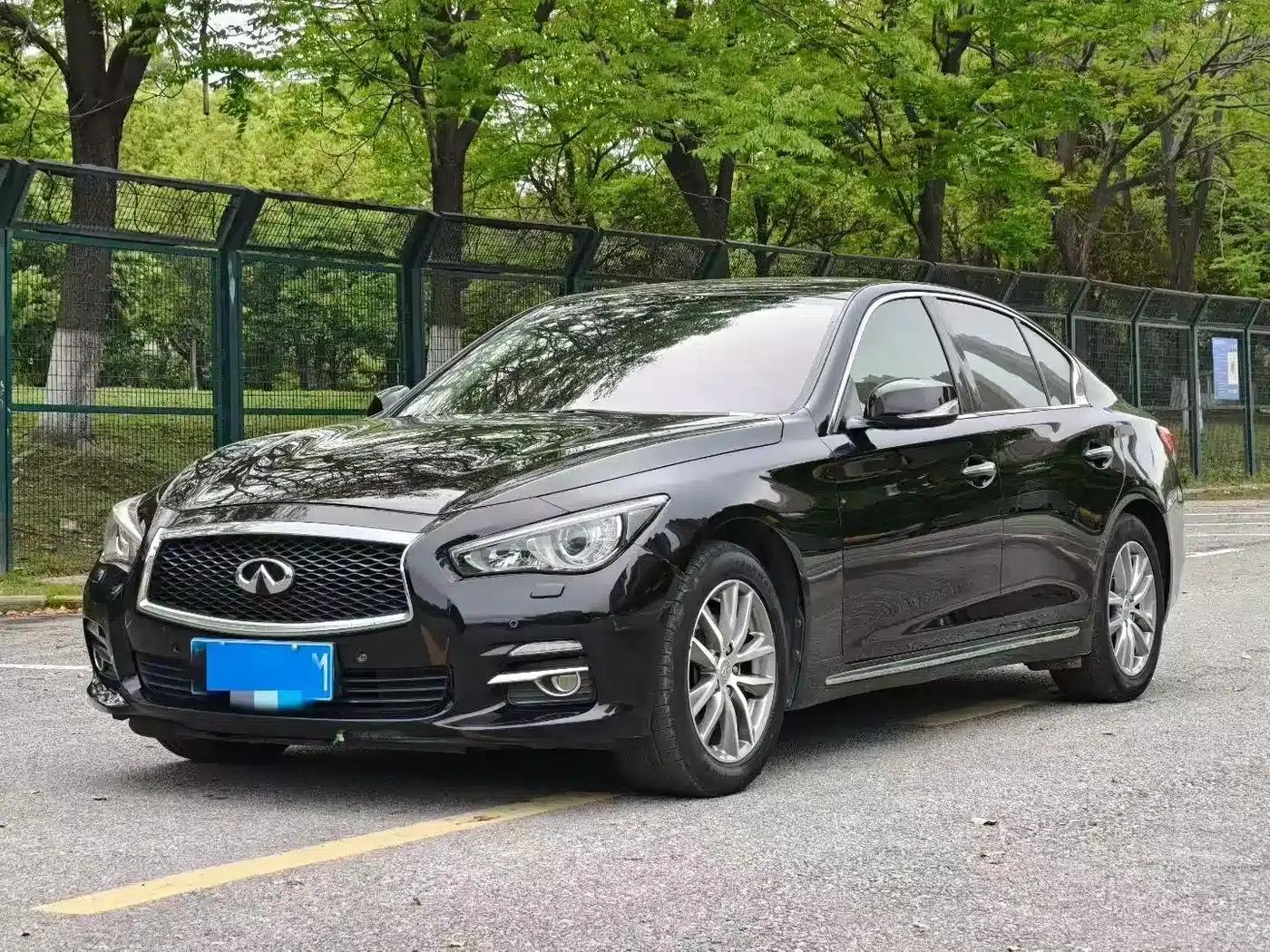 Infiniti Q50L 2016 2.0T Enjoy Edition — миниатюра 1