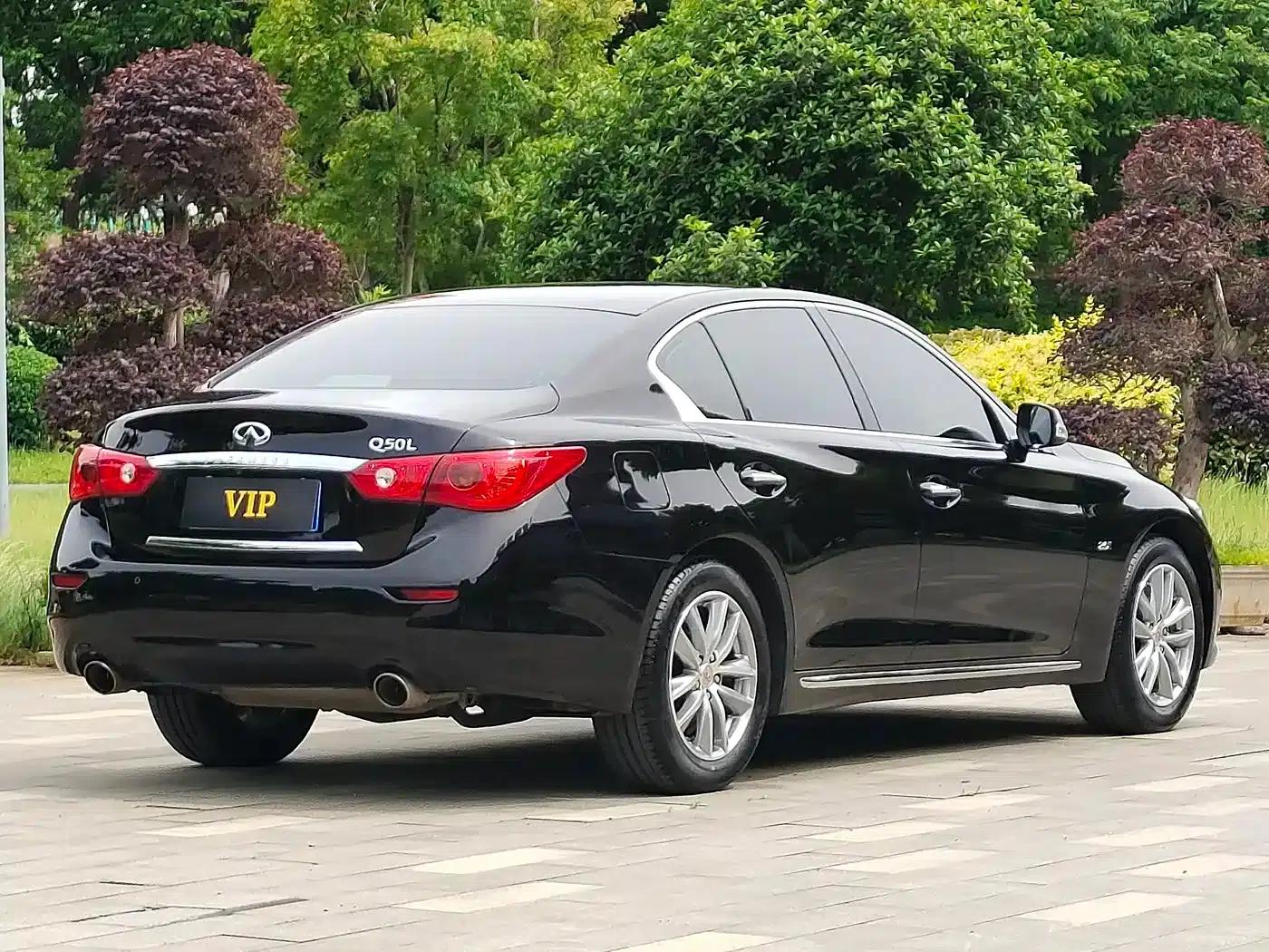 Infiniti Q50L 2016 2.0T Enjoy Edition — миниатюра 2