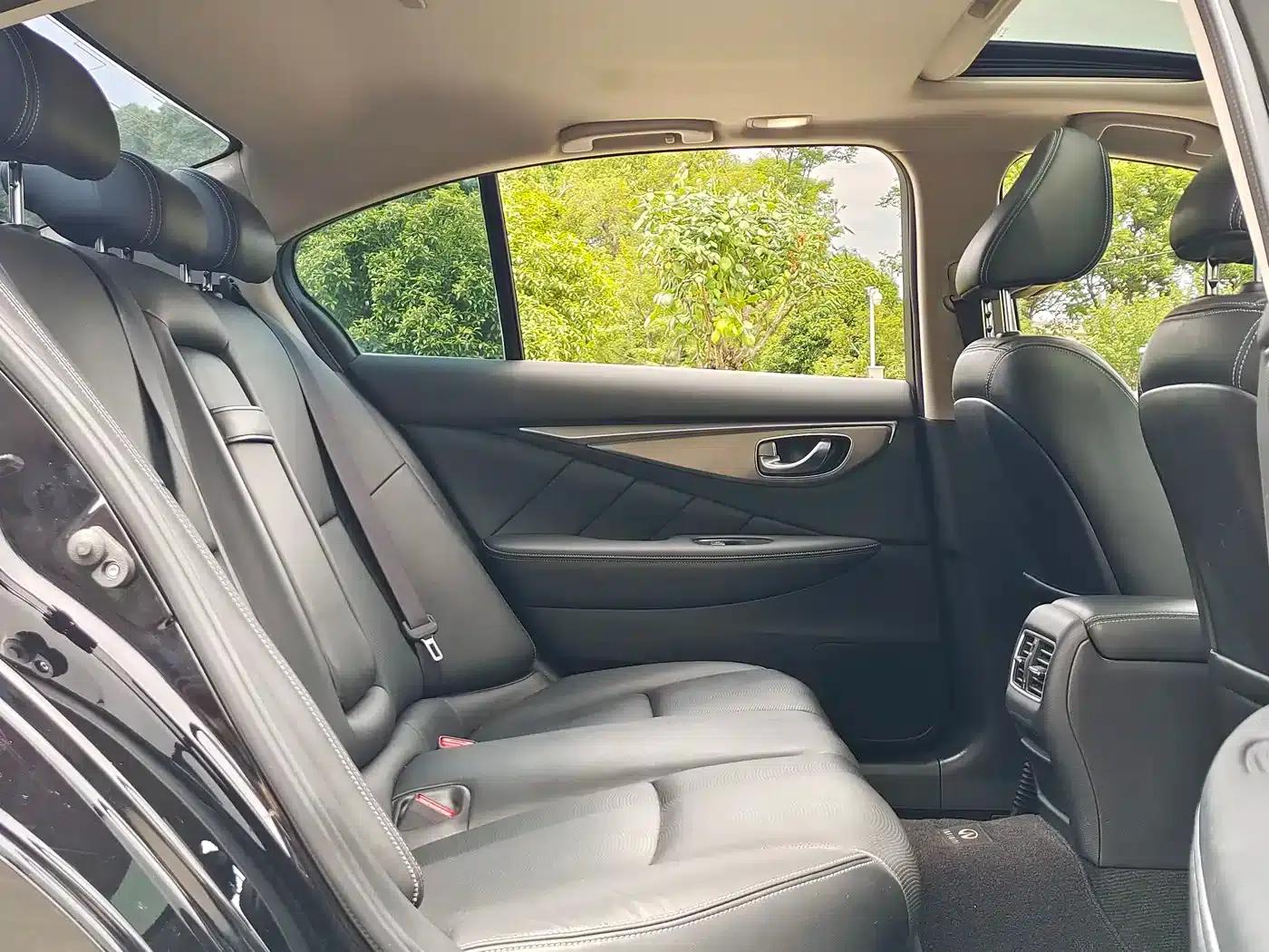 Infiniti Q50L 2016 2.0T Enjoy Edition — миниатюра 12