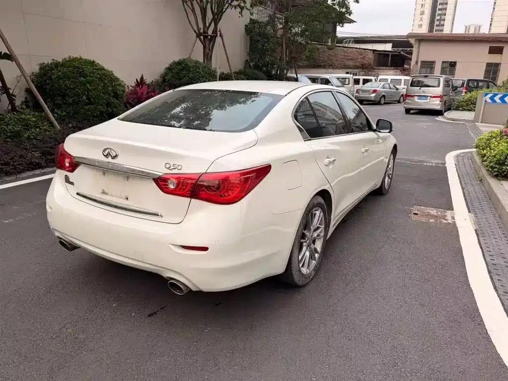 Infiniti Q50L 2016 2.0T Enjoy Edition — миниатюра 7
