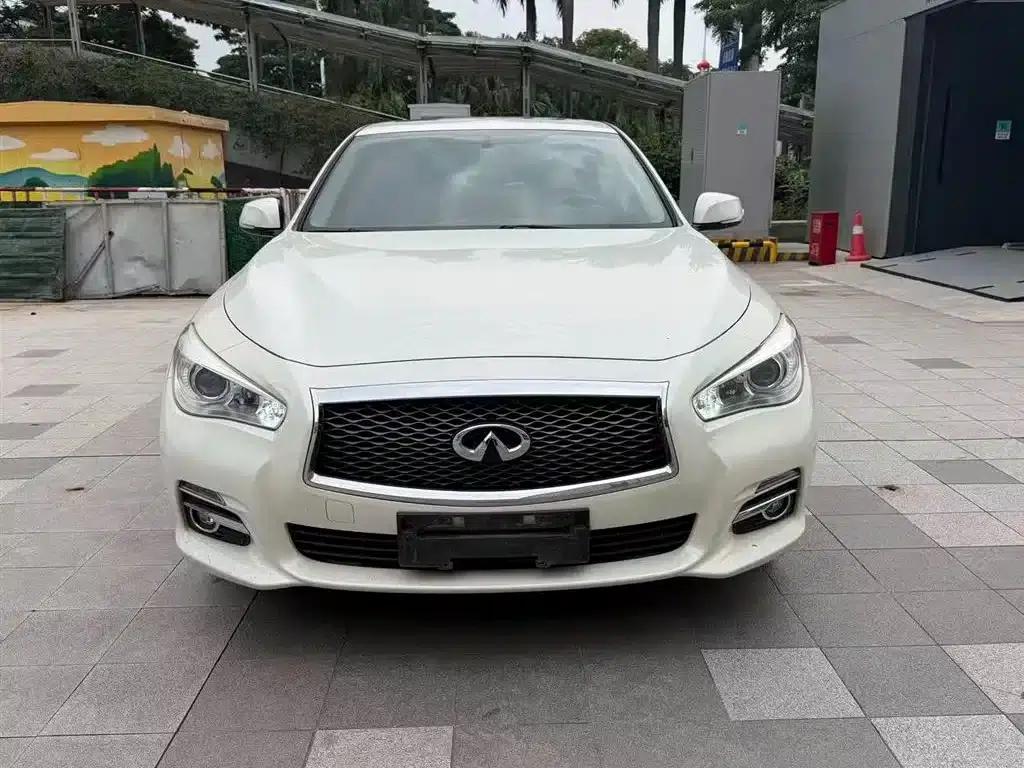 Infiniti Q50L 2016 2.0T Comfort Edition — миниатюра 2