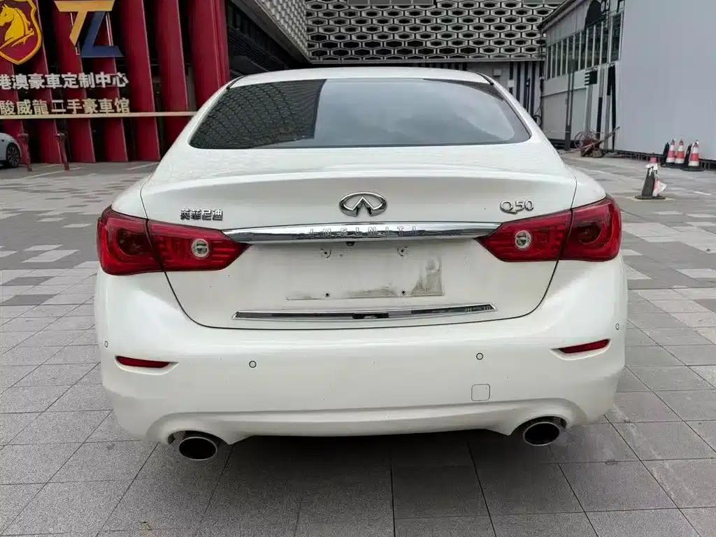 Infiniti Q50L 2016 2.0T Comfort Edition — миниатюра 9