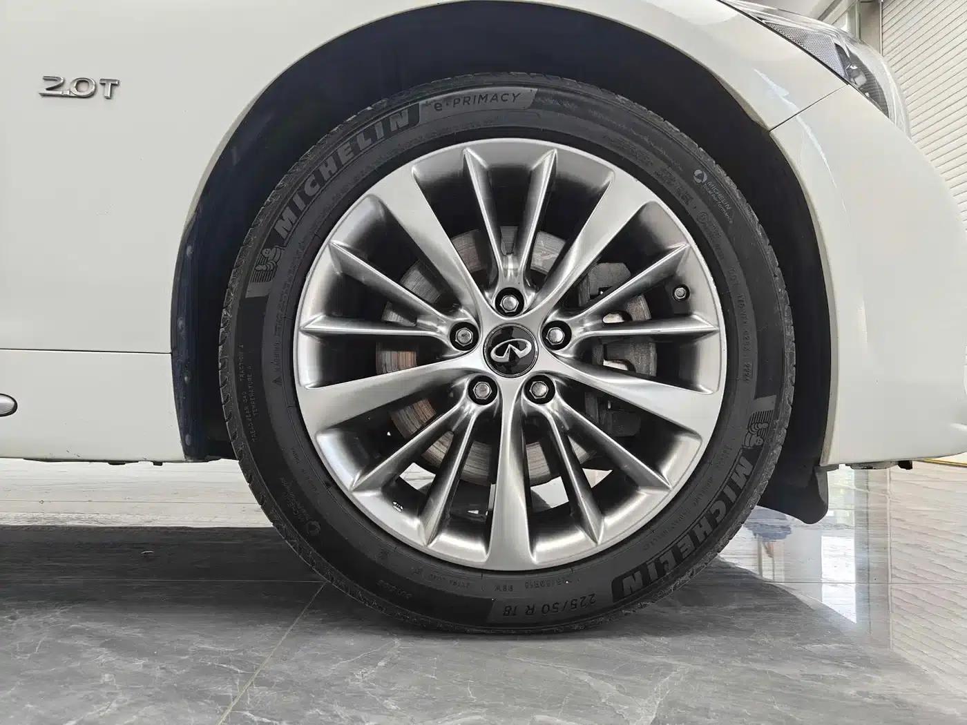 Infiniti Q50L 2018 2.0T Advanced Edition (China VI Emission Standard) — миниатюра 17