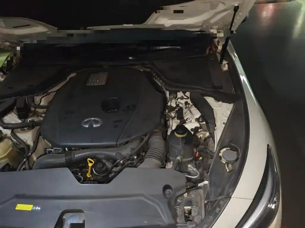 Infiniti Q50L 2016 2.0T Entry-level Edition — миниатюра 23