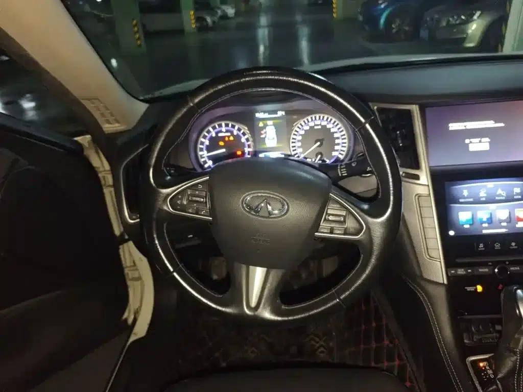 Infiniti Q50L 2016 2.0T Entry-level Edition — миниатюра 7