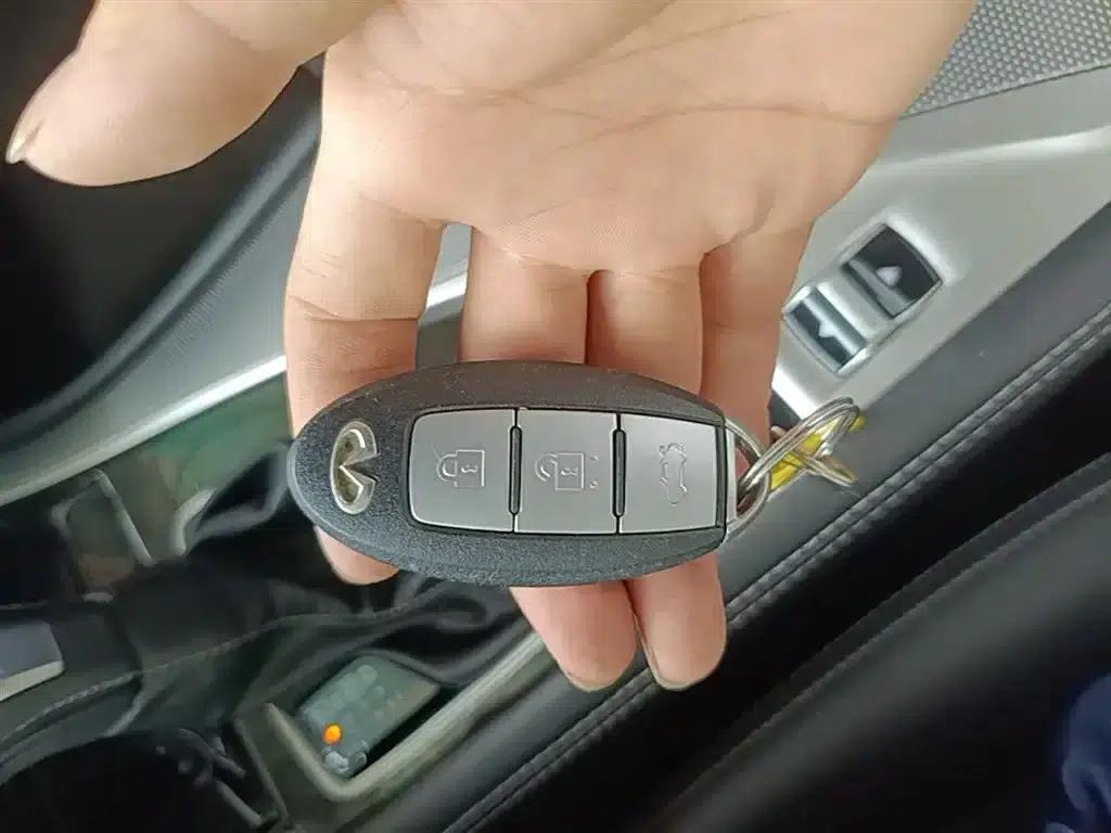 Infiniti Q50L 2018 2.0T Enjoy Edition (National V Emission Standard) — миниатюра 9