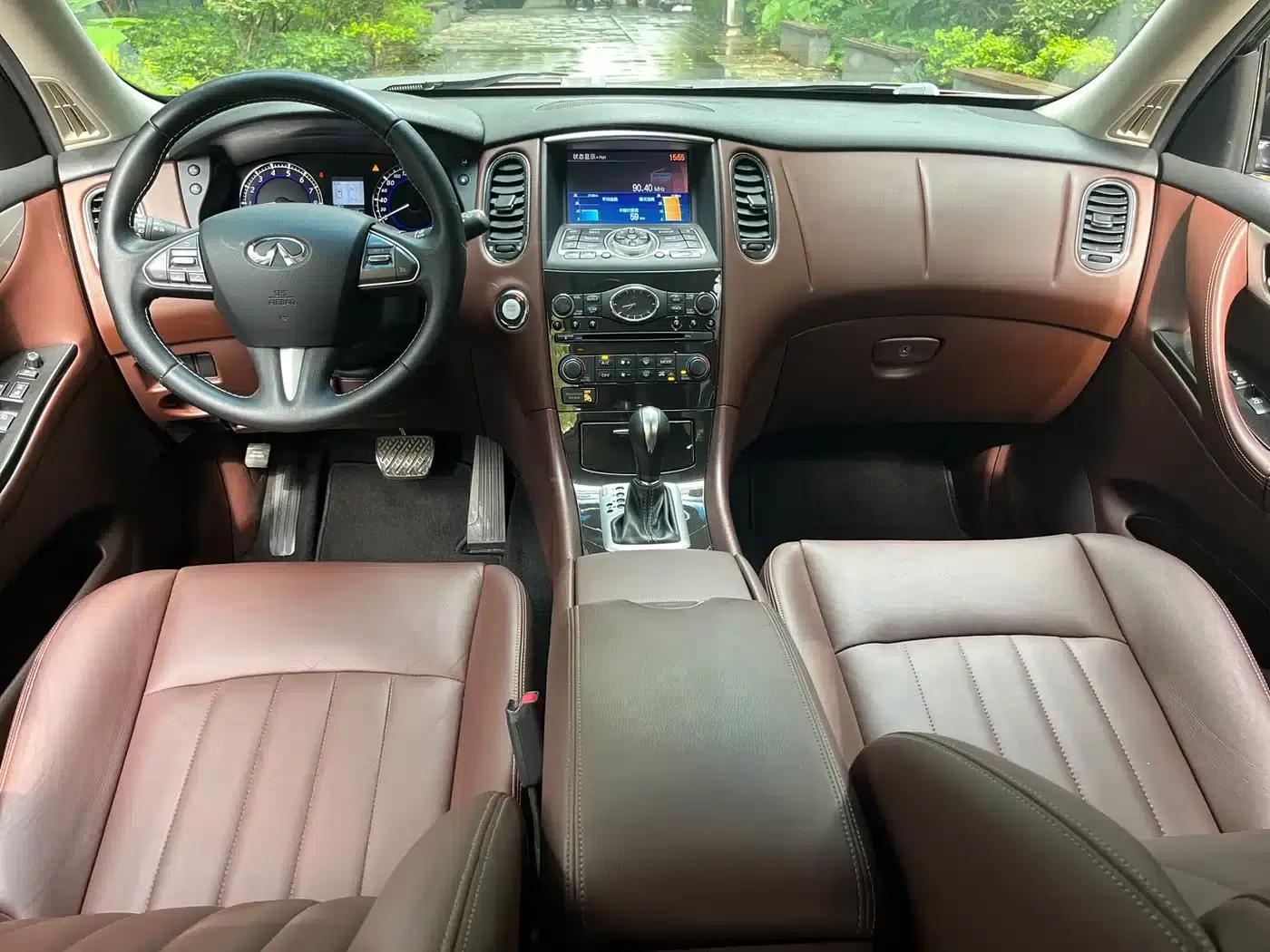 Infiniti QX50 2015 2.5L Enjoy Edition — миниатюра 6