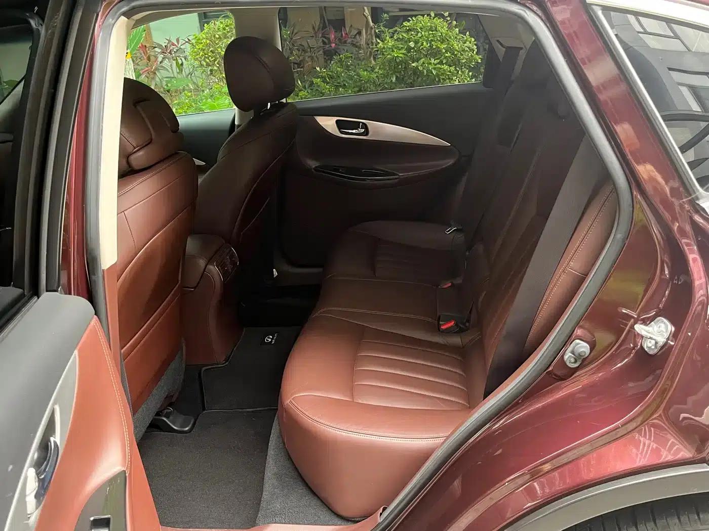 Infiniti QX50 2015 2.5L Enjoy Edition — миниатюра 8