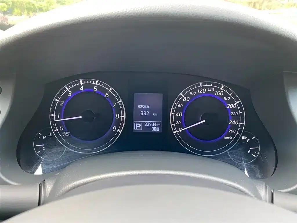 Infiniti QX50 2015 2.5L Comfort Edition — миниатюра 11