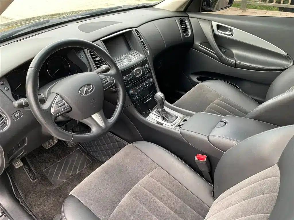 Infiniti QX50 2015 2.5L Comfort Edition — миниатюра 10