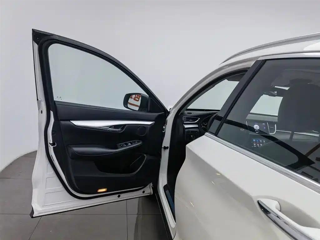 Infiniti QX50 2018 2.0T 2WD Fashion Edition — миниатюра 8
