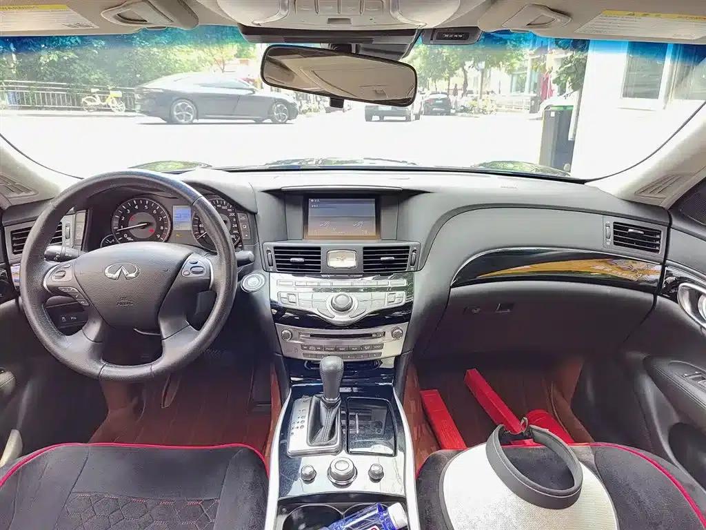 Infiniti Q70 2019 Q70L 2.0T Elite Edition — миниатюра 10