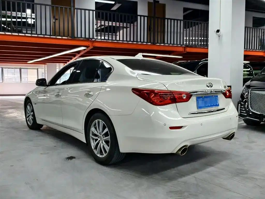 Infiniti Q50 2014 2.0T Comfort Edition — миниатюра 13