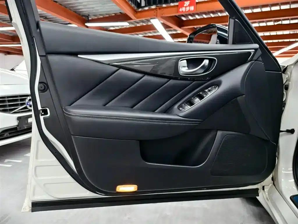 Infiniti Q50 2014 2.0T Comfort Edition — миниатюра 19