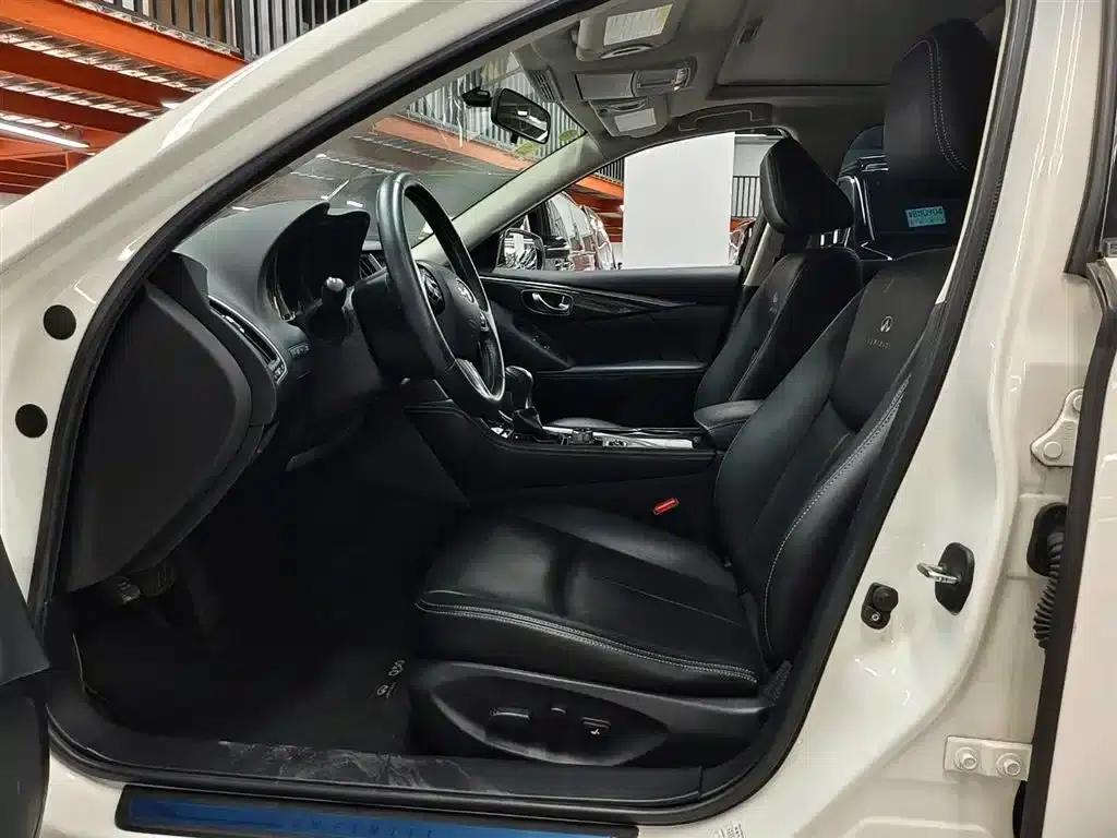 Infiniti Q50 2014 2.0T Comfort Edition — миниатюра 4