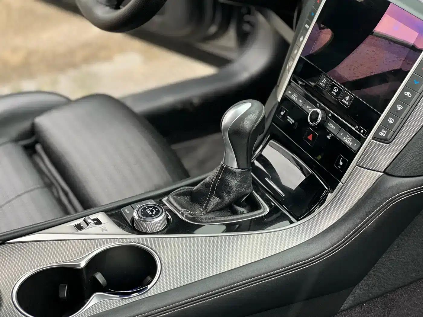 Infiniti Q50 2014 3.7L Luxury Sport Edition — миниатюра 7