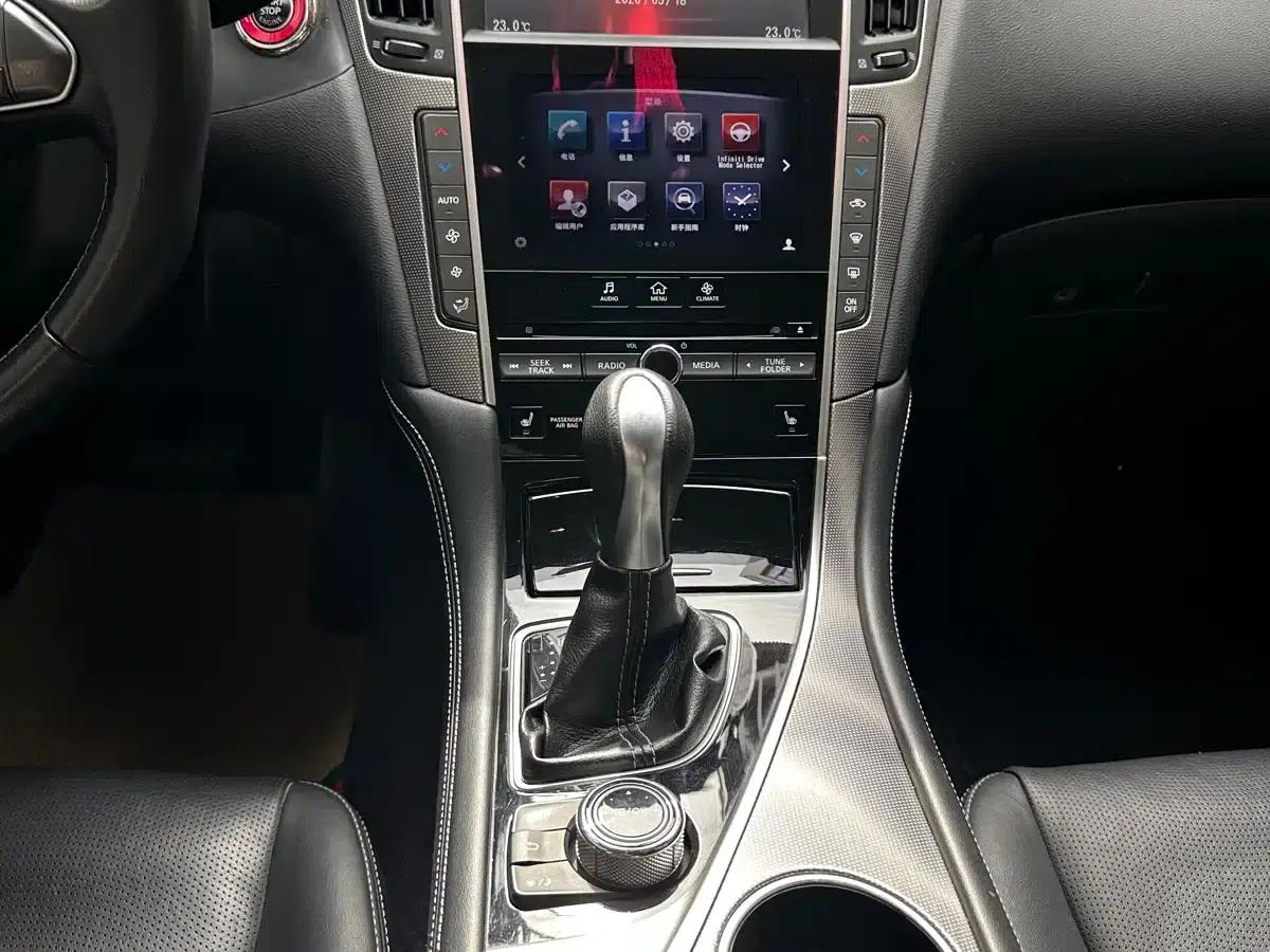 Infiniti Q50 2014 3.7L Comfort Edition — миниатюра 18