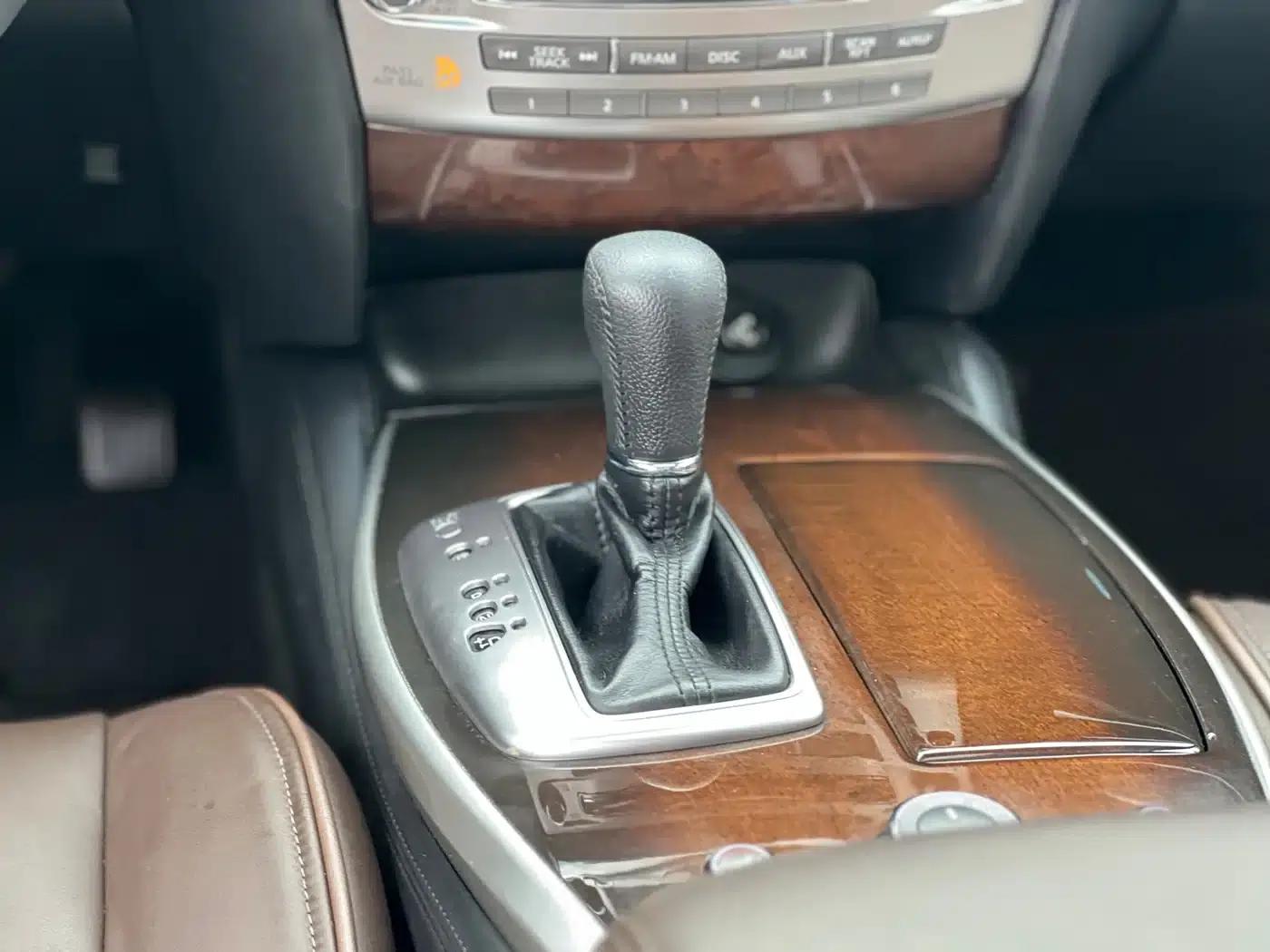 2014 Infiniti QX60 Imported Model 2.5 S/C Hybrid 2WD Excellence Edition — миниатюра 25