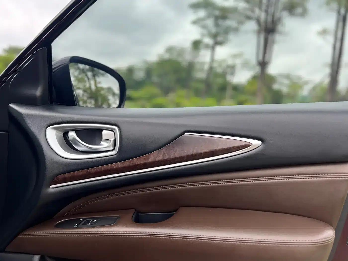 2014 Infiniti QX60 Imported Model 2.5 S/C Hybrid 2WD Excellence Edition — миниатюра 30