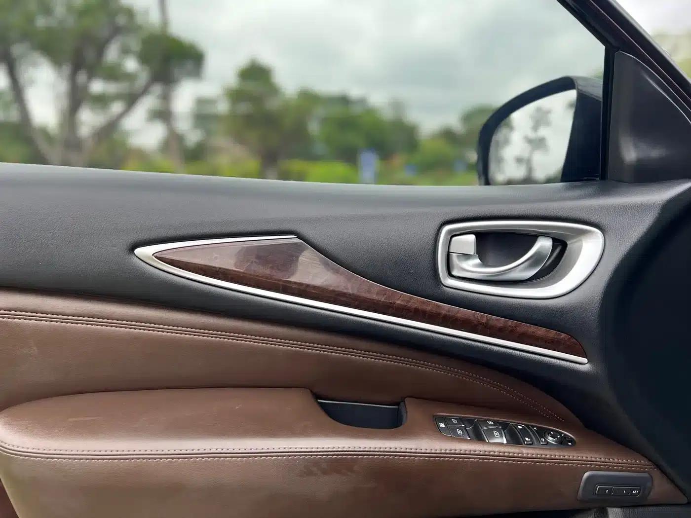 2014 Infiniti QX60 Imported Model 2.5 S/C Hybrid 2WD Excellence Edition — миниатюра 31