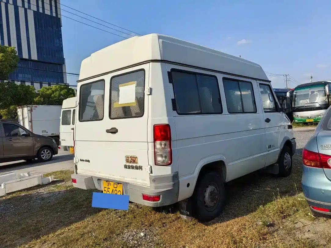 Iveco DeYi 2014 Model 2.8T-A35 NJ6495ACZ43S4 — миниатюра 5