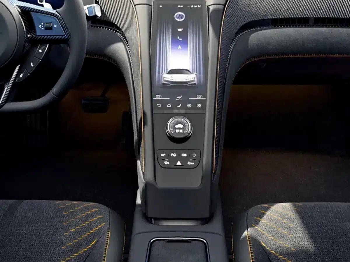 Looking up at the U9 2024 Standard Edition — миниатюра 4