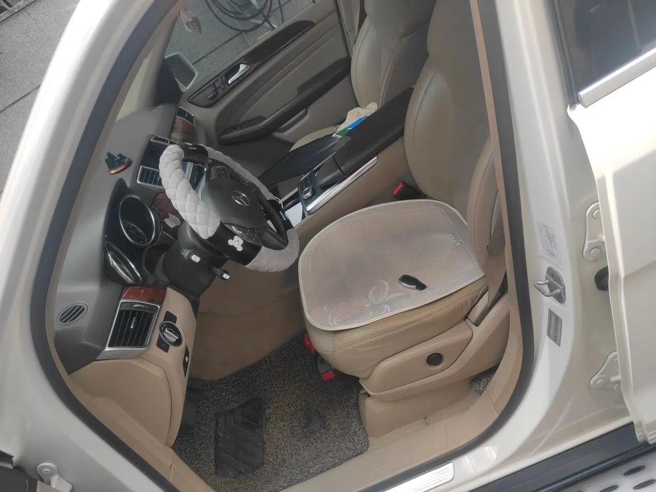 Mercedes-Benz M-Class 2012 ML 350 Sport Edition — миниатюра 16