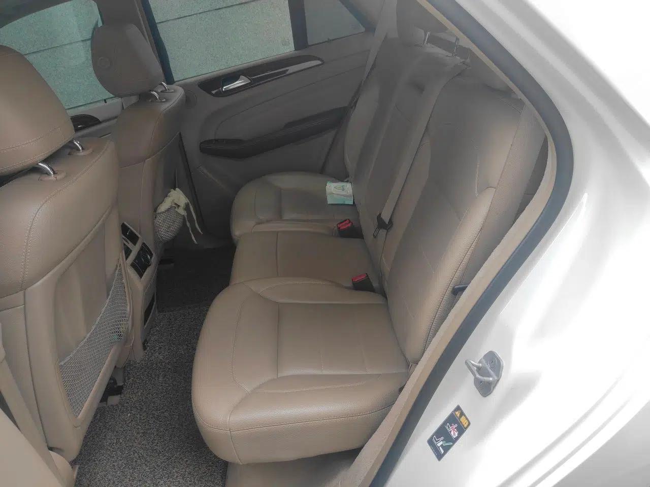 Mercedes-Benz M-Class 2012 ML 350 Sport Edition — миниатюра 18