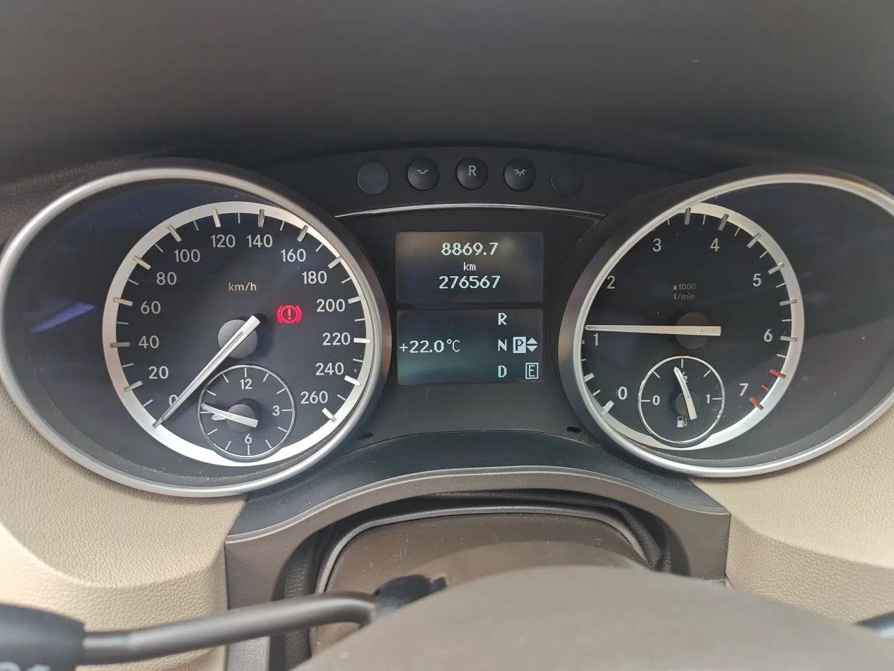 Mercedes-Benz R-Class 2011 R 350 L 4MATIC — миниатюра 13