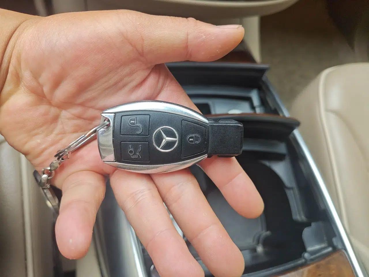 Mercedes-Benz R-Class 2011 R 350 L 4MATIC — миниатюра 9